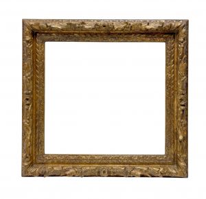 Cadre de style Louis XIII— 39,4 x 37 cm — Réf. 2748